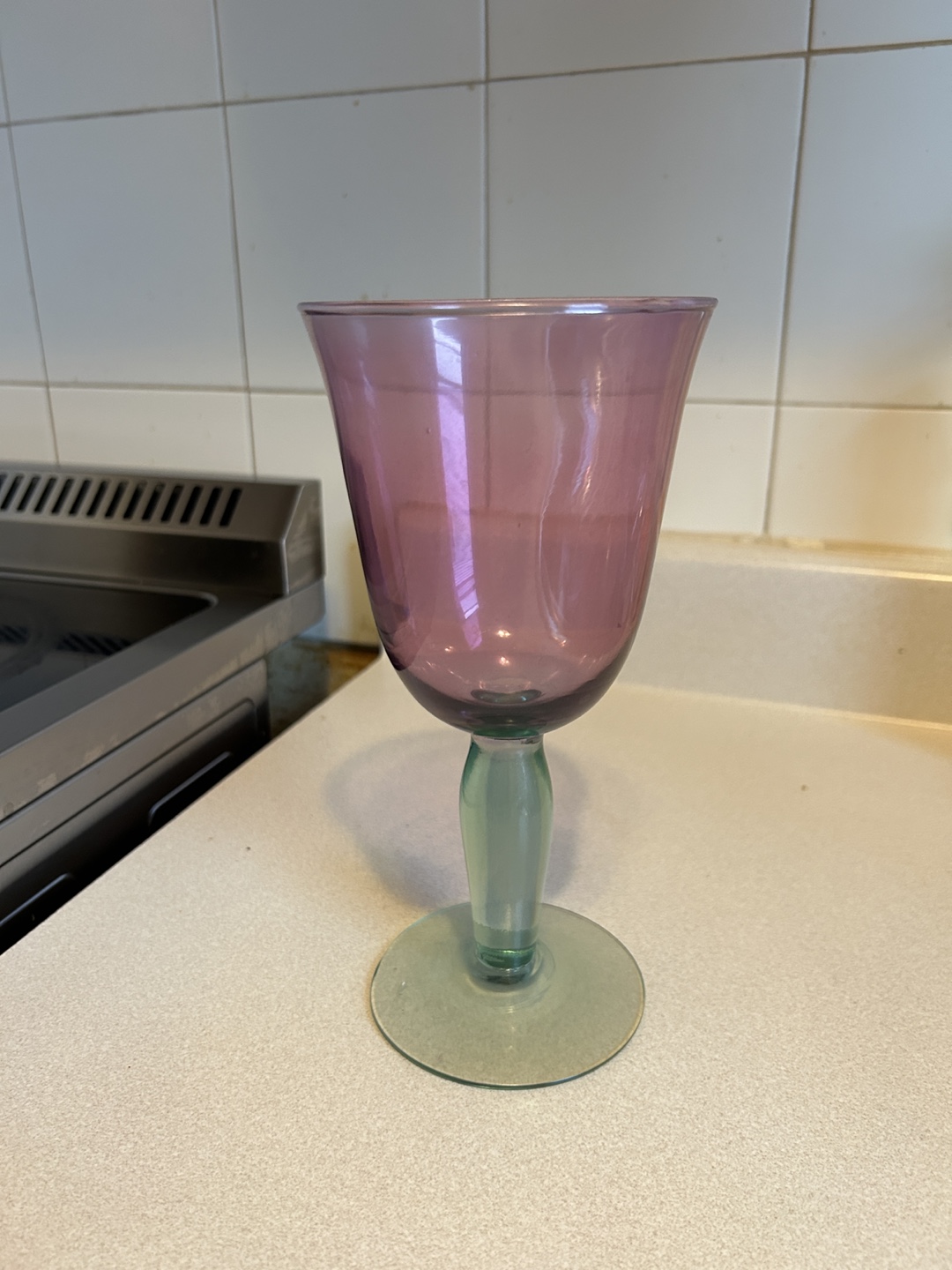 Vintage Purple and Green Wine Glasses - photo 2