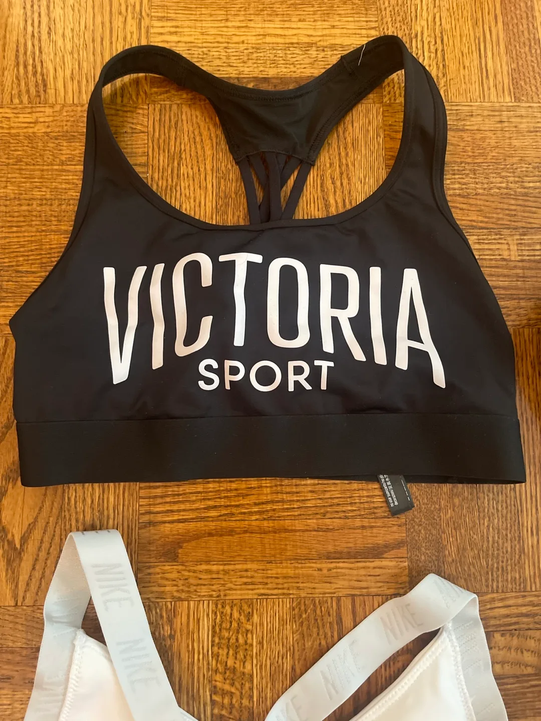 Variety of Sports Bras image indicator(3)