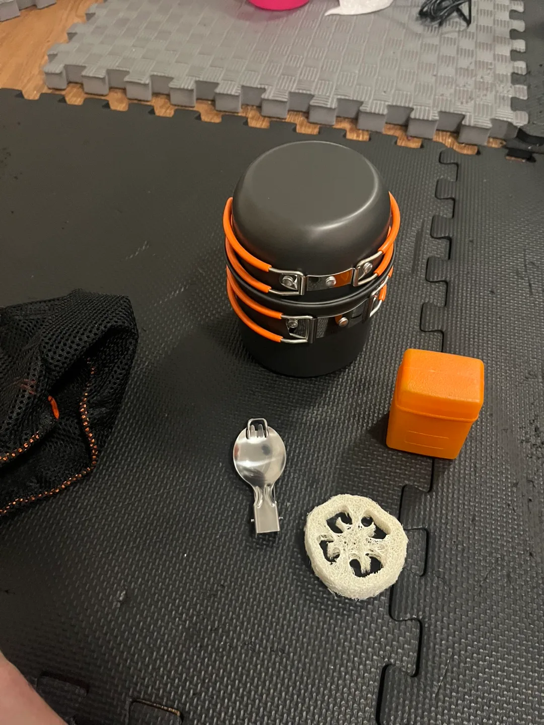 Camping Cookware and stove brand new image indicator(2)