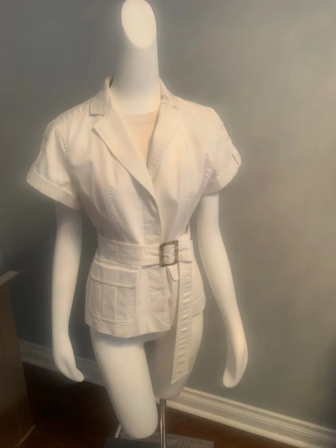 Banana Republic Trina Turk Short Sleeve Blazer image indicator(4)