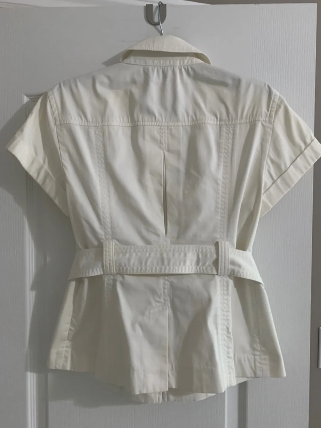 Banana Republic Trina Turk Short Sleeve Blazer image indicator(2)