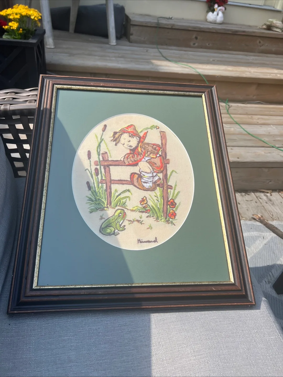 Hand-stitched Himmel framed artwork image indicator(4)