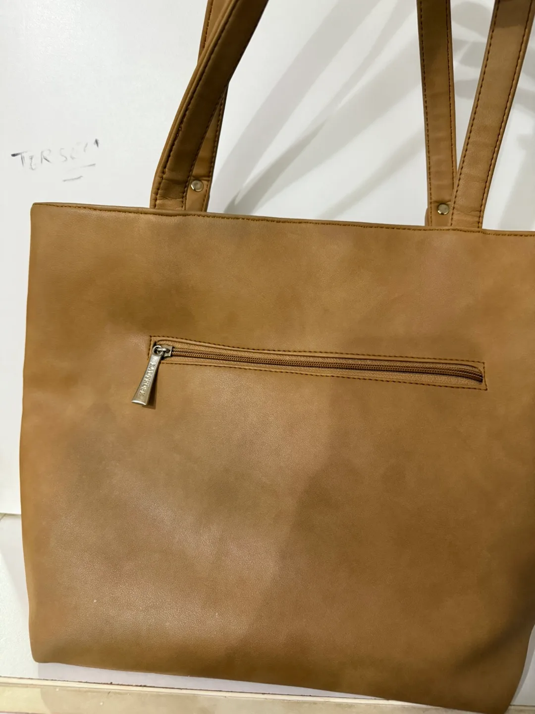 Women Handbag image indicator(3)