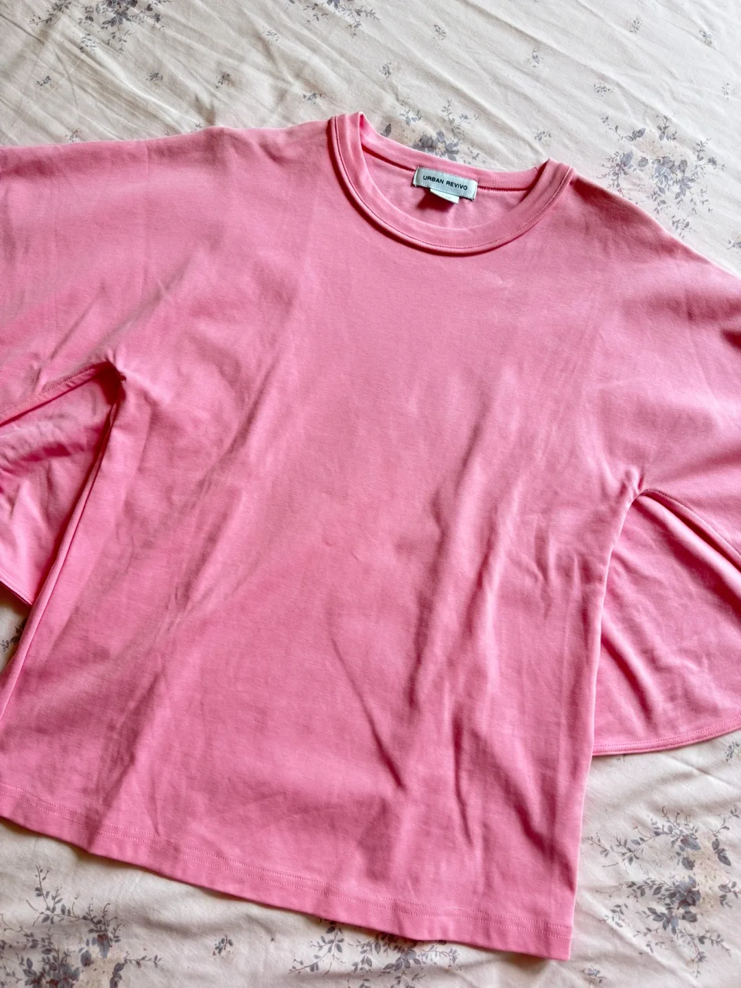 Pink Flared Sleeve T-shirt thumbnail