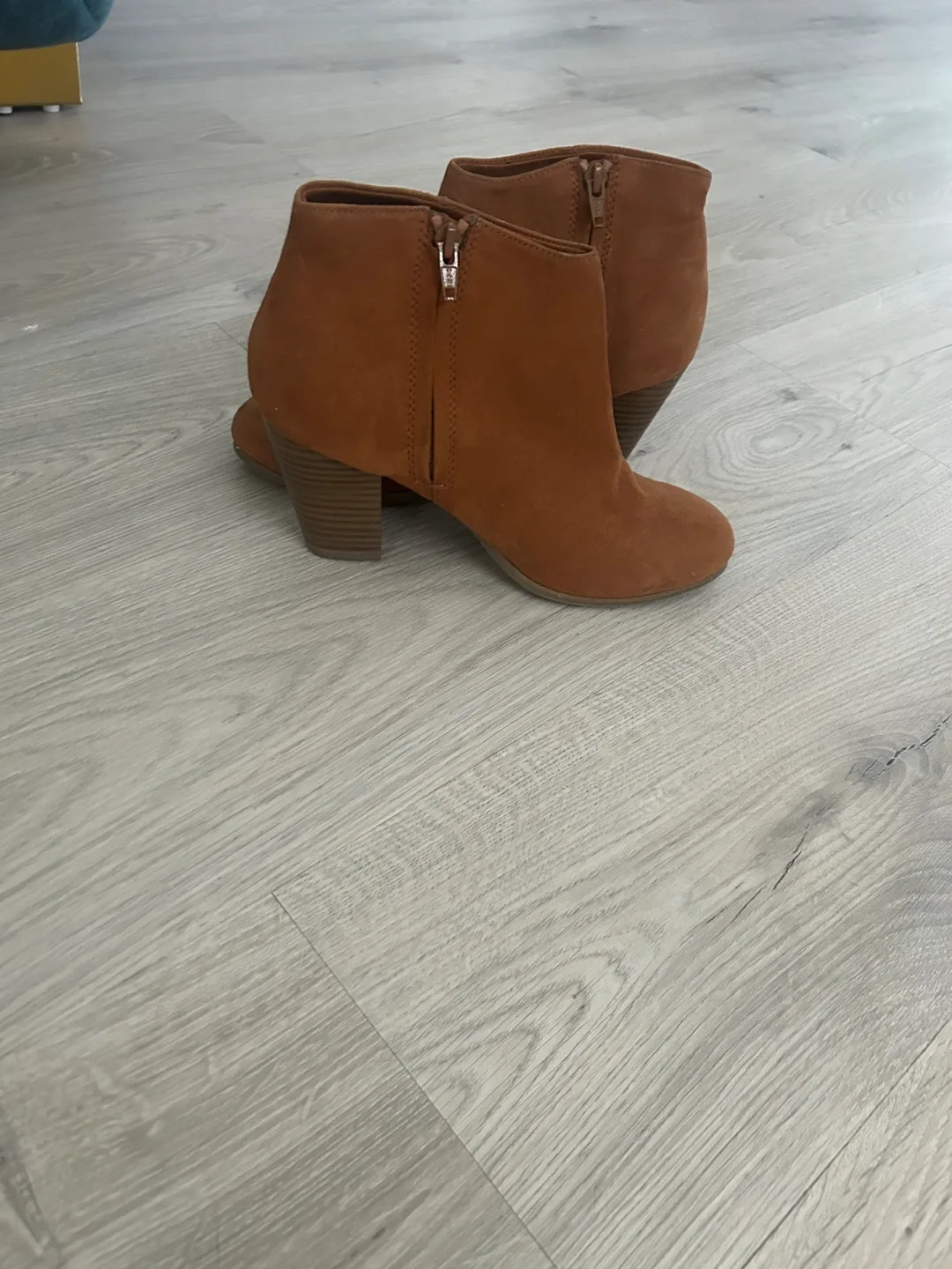Brown Suede Ankle Boots thumbnail