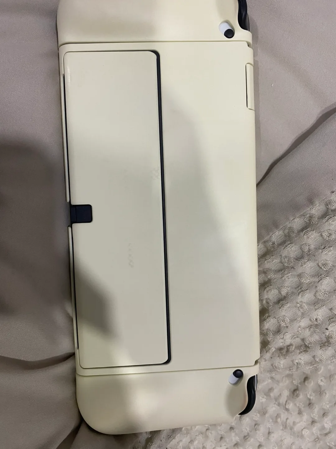 Nintendo Switch Case with Accessories and Memory Card image indicator(10)