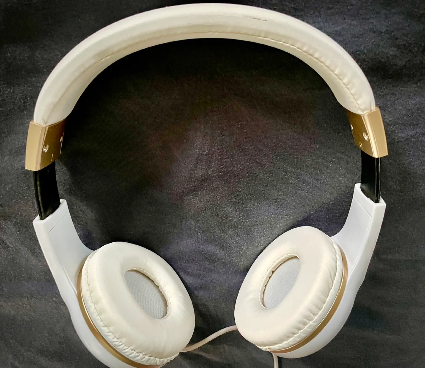 Gabba Goods SleekSounds Wired Headphones image indicator(3)