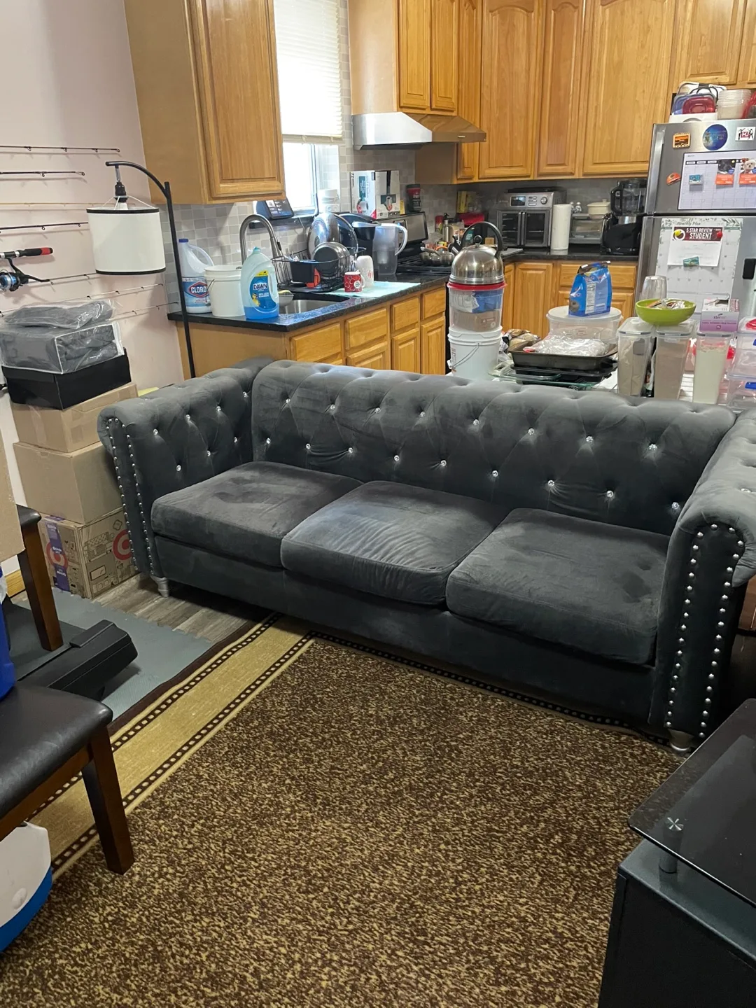 Gray Button-Tufted Sofa image indicator(4)