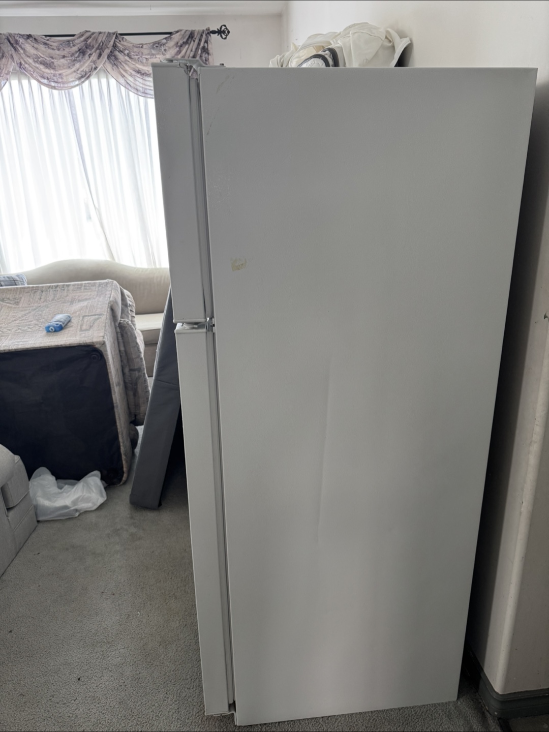 Moffat Refrigerator in working condition - photo 3