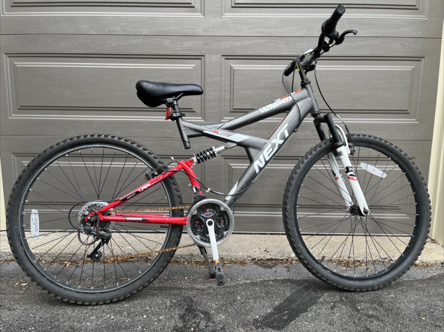 Next Ultrashock 21-Speed Dual Suspension Bike
