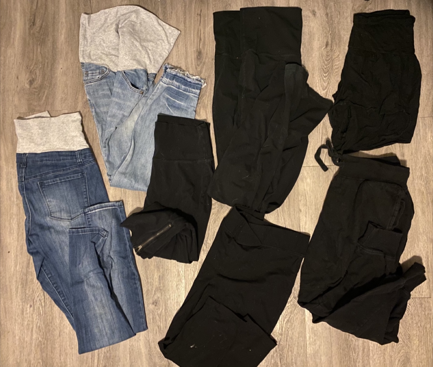 Pregnancy/Maternity Clothes Bundle