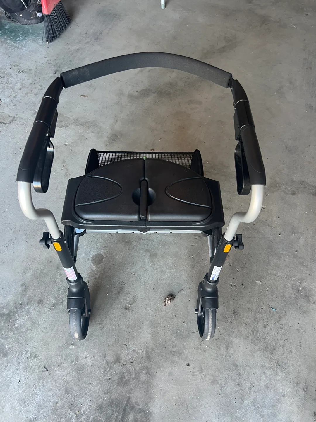 Evolution Senior Walker image indicator(3)