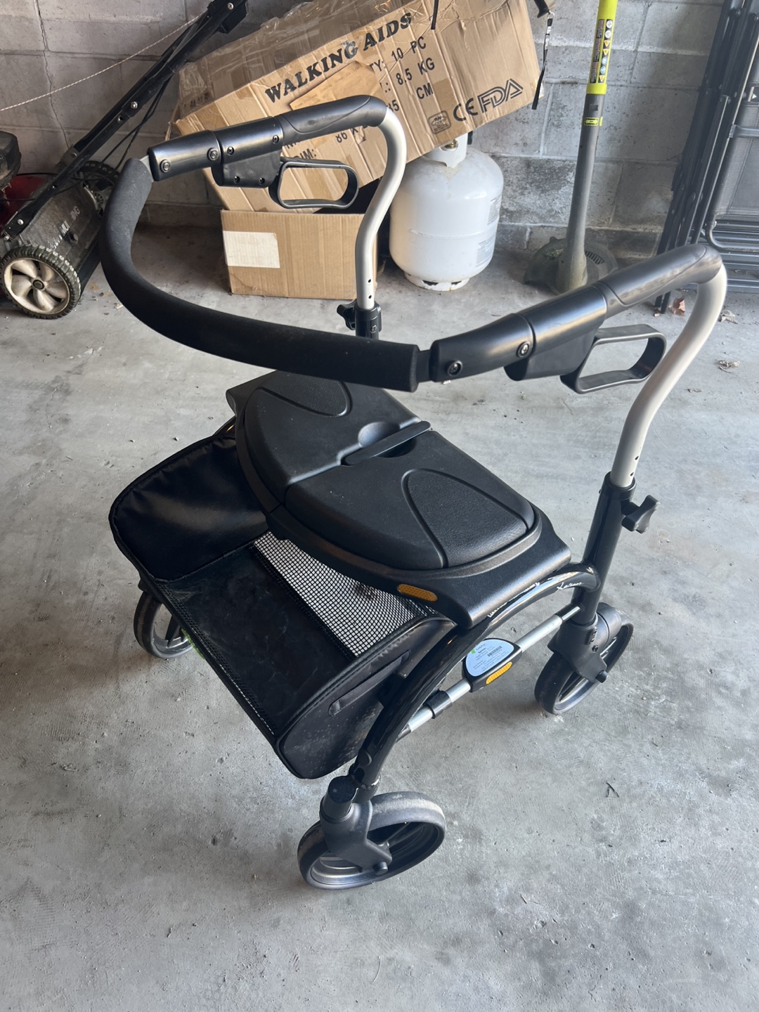 Evolution Senior Walker