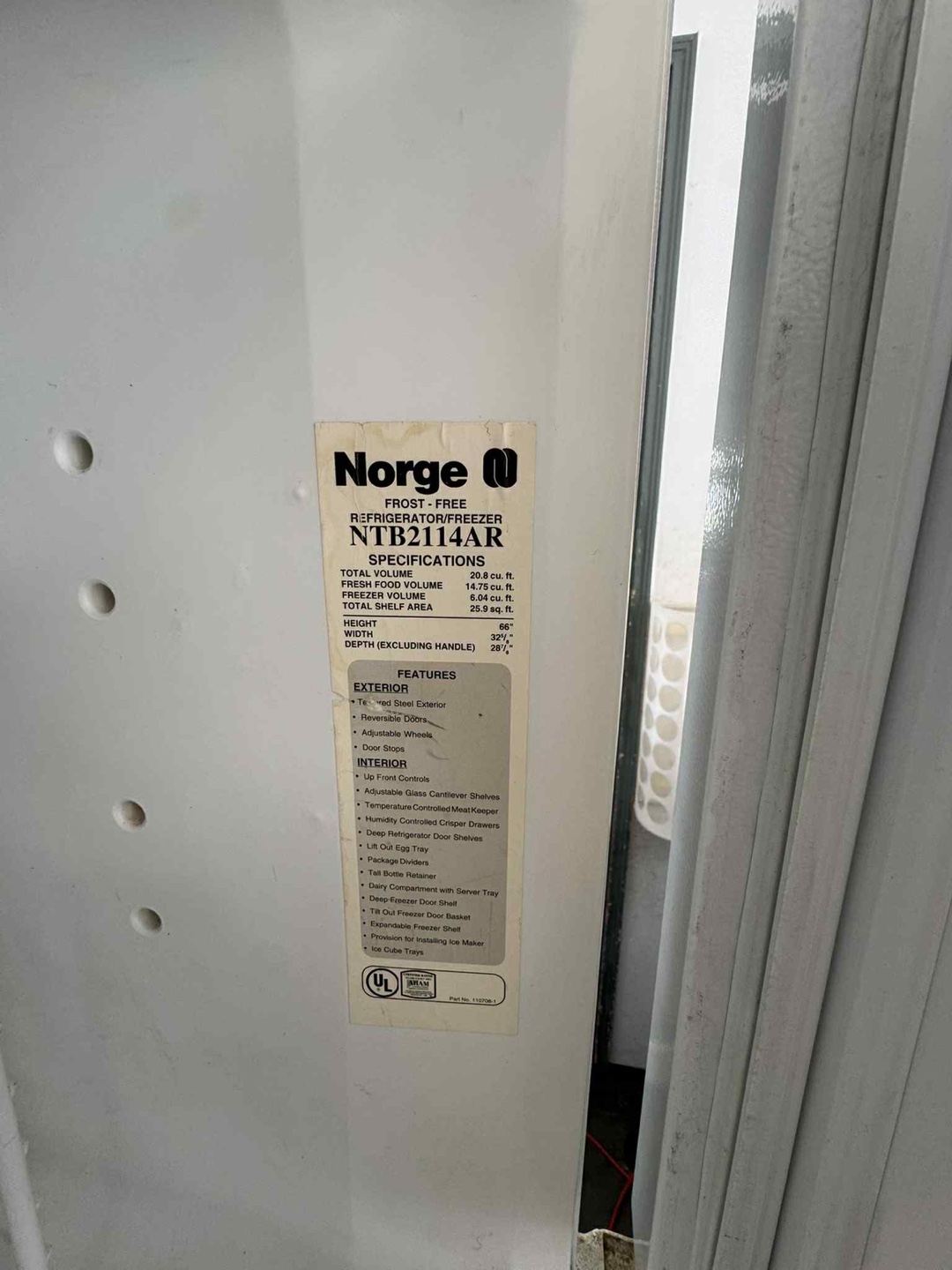 Norge White Refrigerator in working condition - photo 5