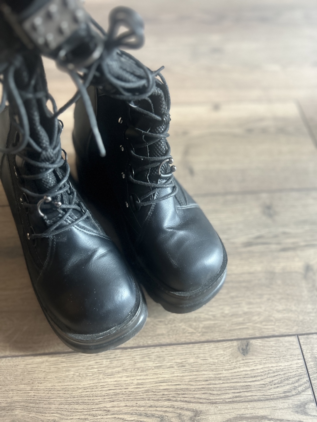 Black Platform Boots - photo 2