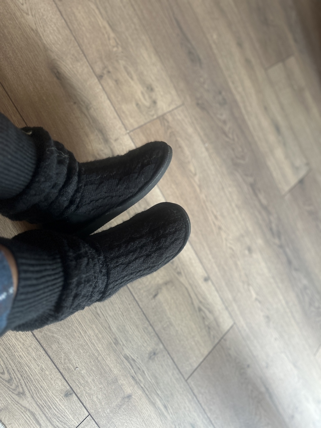 Cozy Black Slipper Boots - photo 3