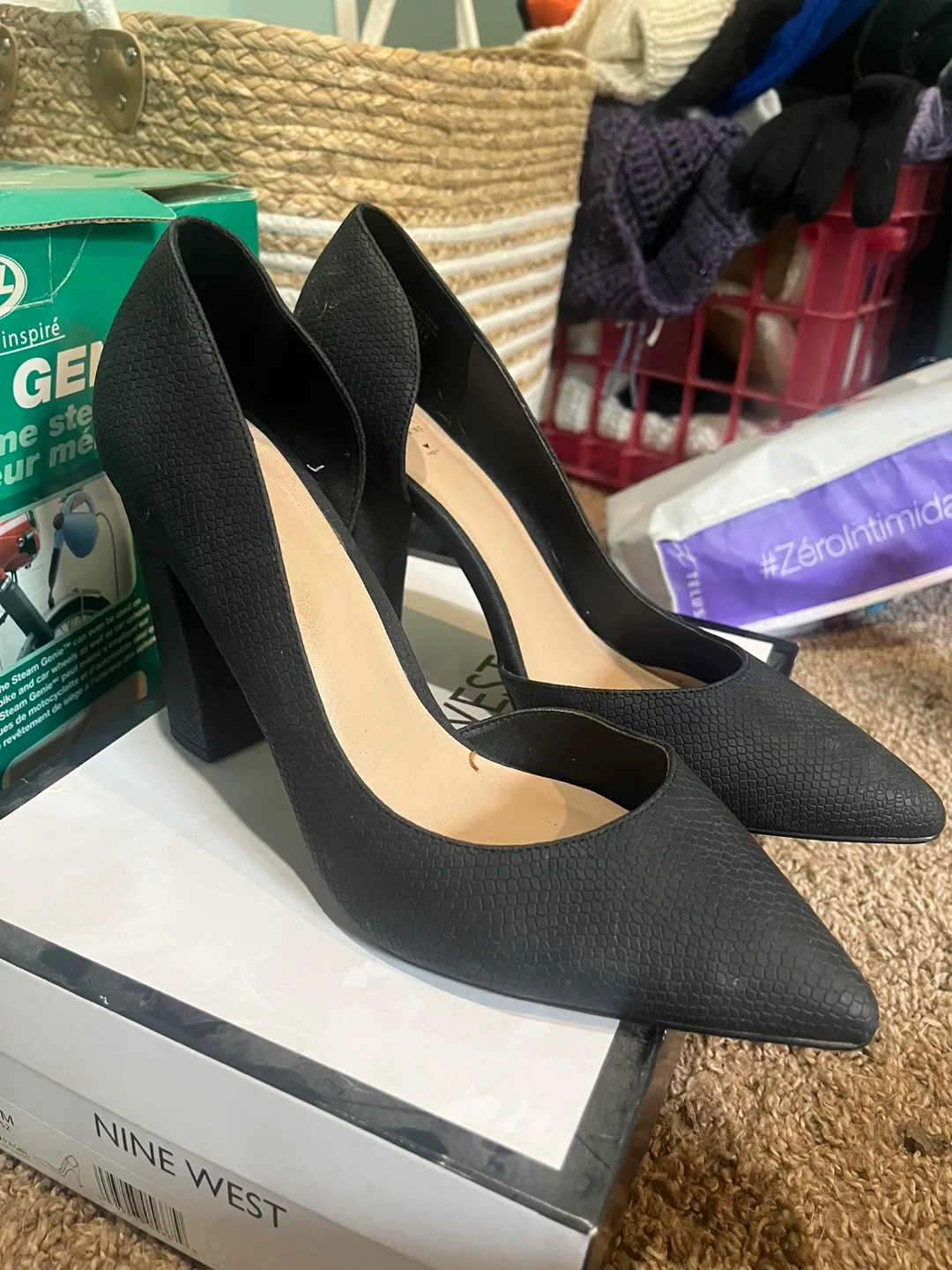 Black Heels thumbnail