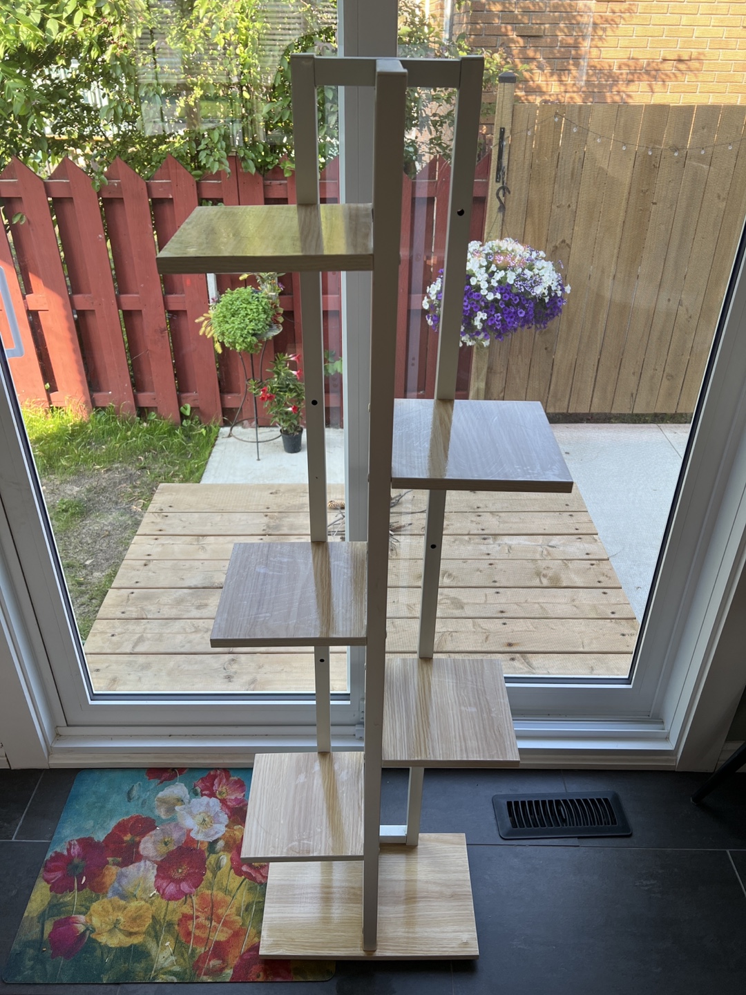 Plant stand