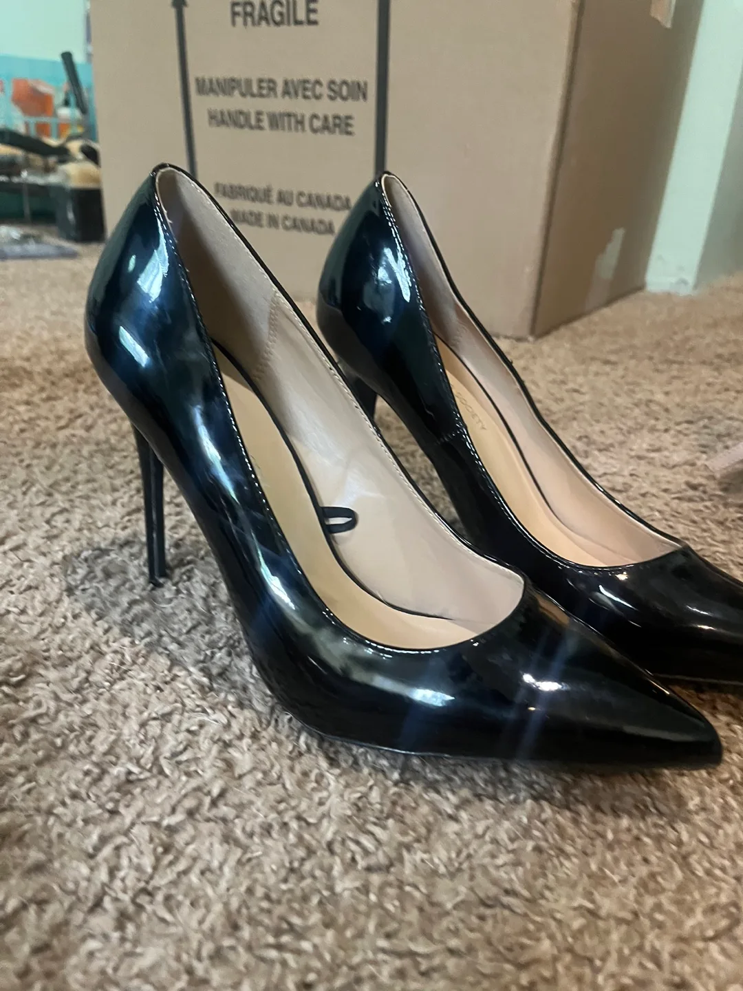 Black High Heels thumbnail