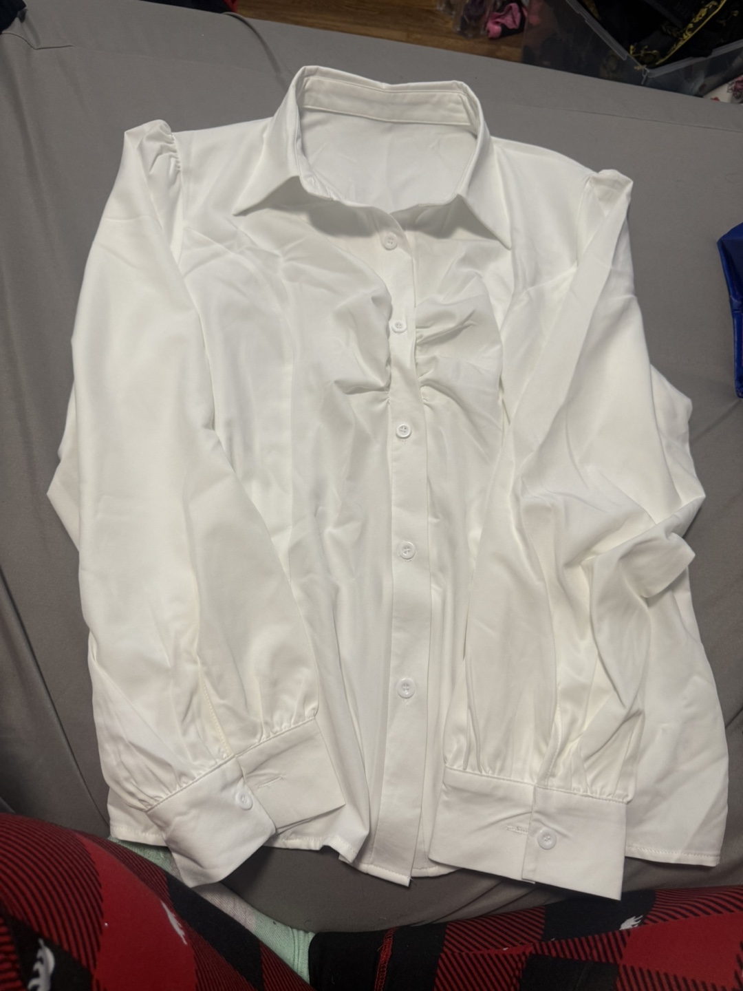 Women’s large/Extra large dress shirt bundle with skirt - photo 2