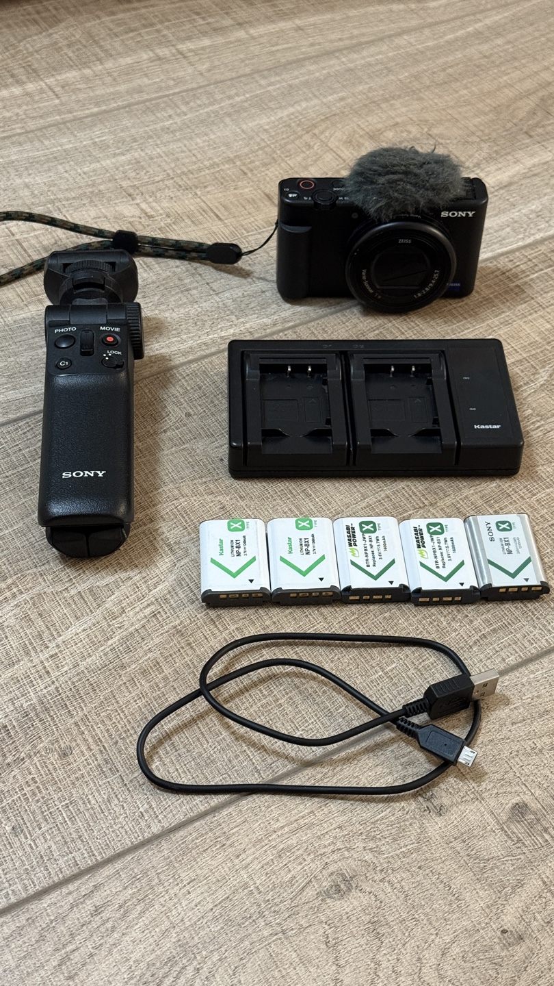 Sony zv-1 & accessories