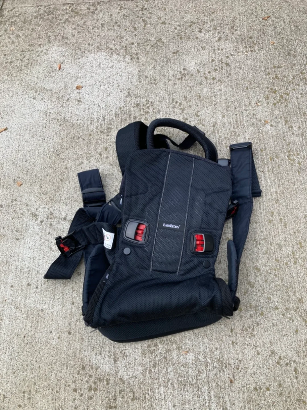 Baby Carrier - Baby Bjorn thumbnail