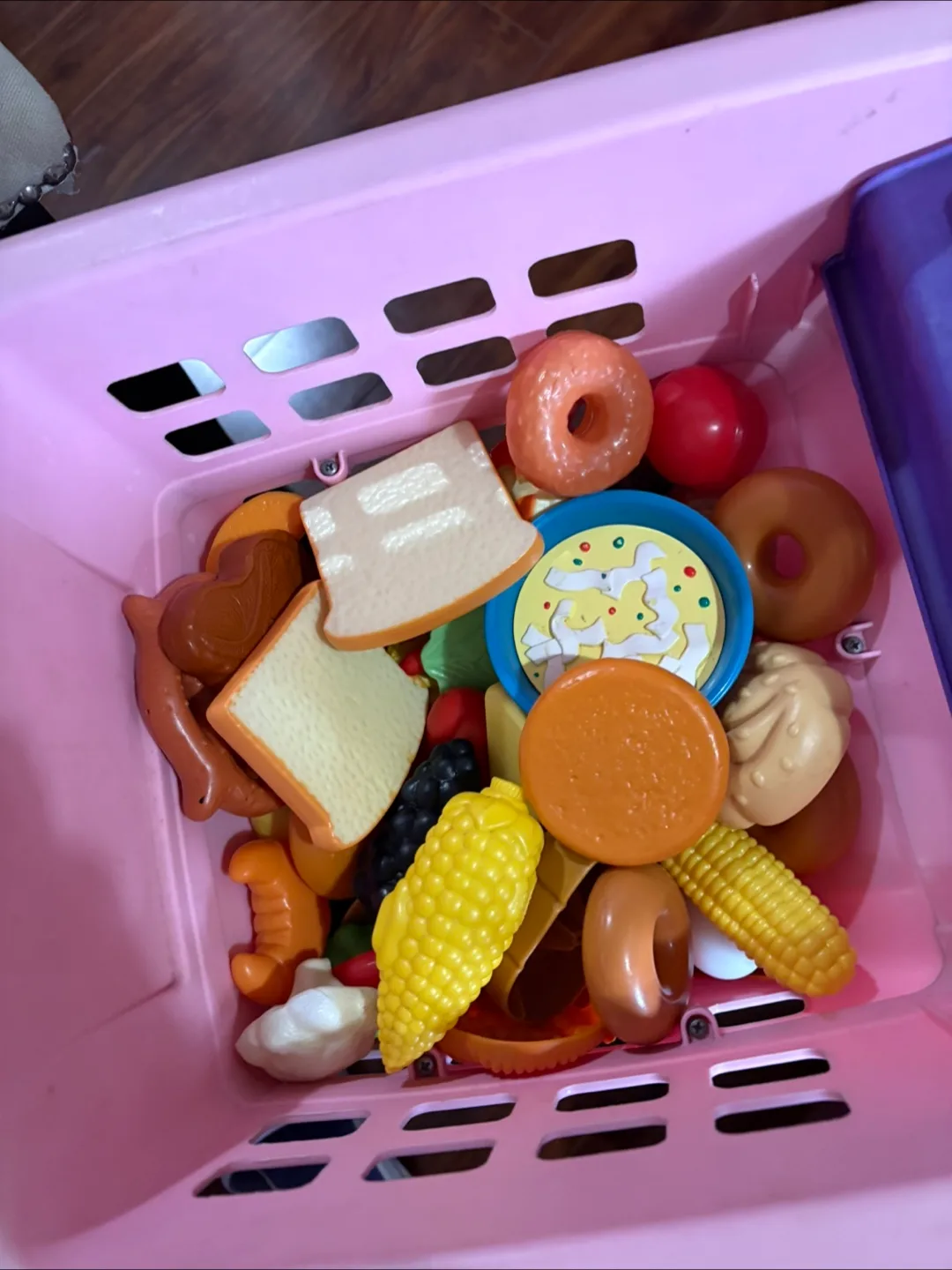 Pink Shopping Cart Toy with Food image indicator(4)