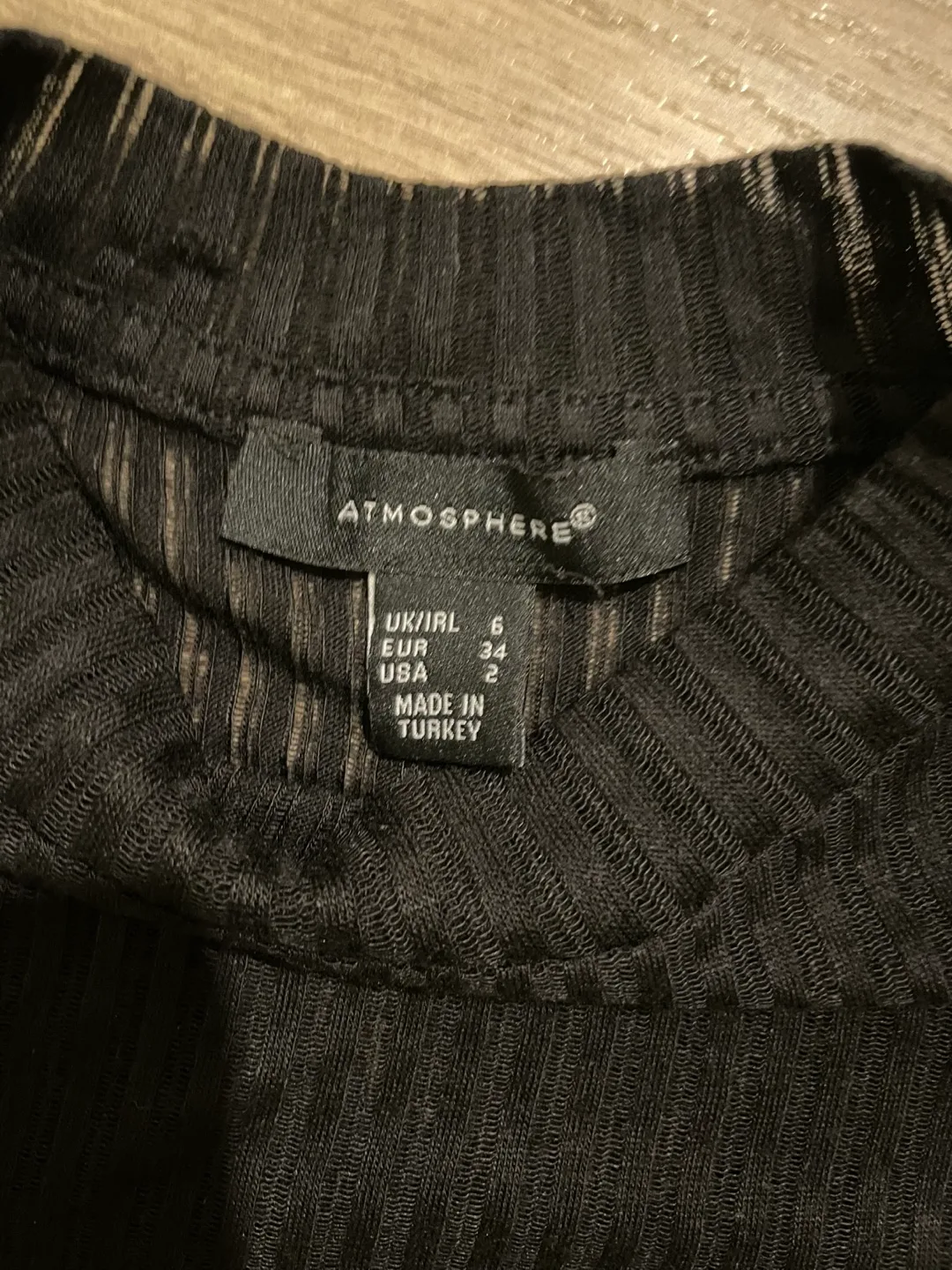 Atmosphere Black Top thumbnail