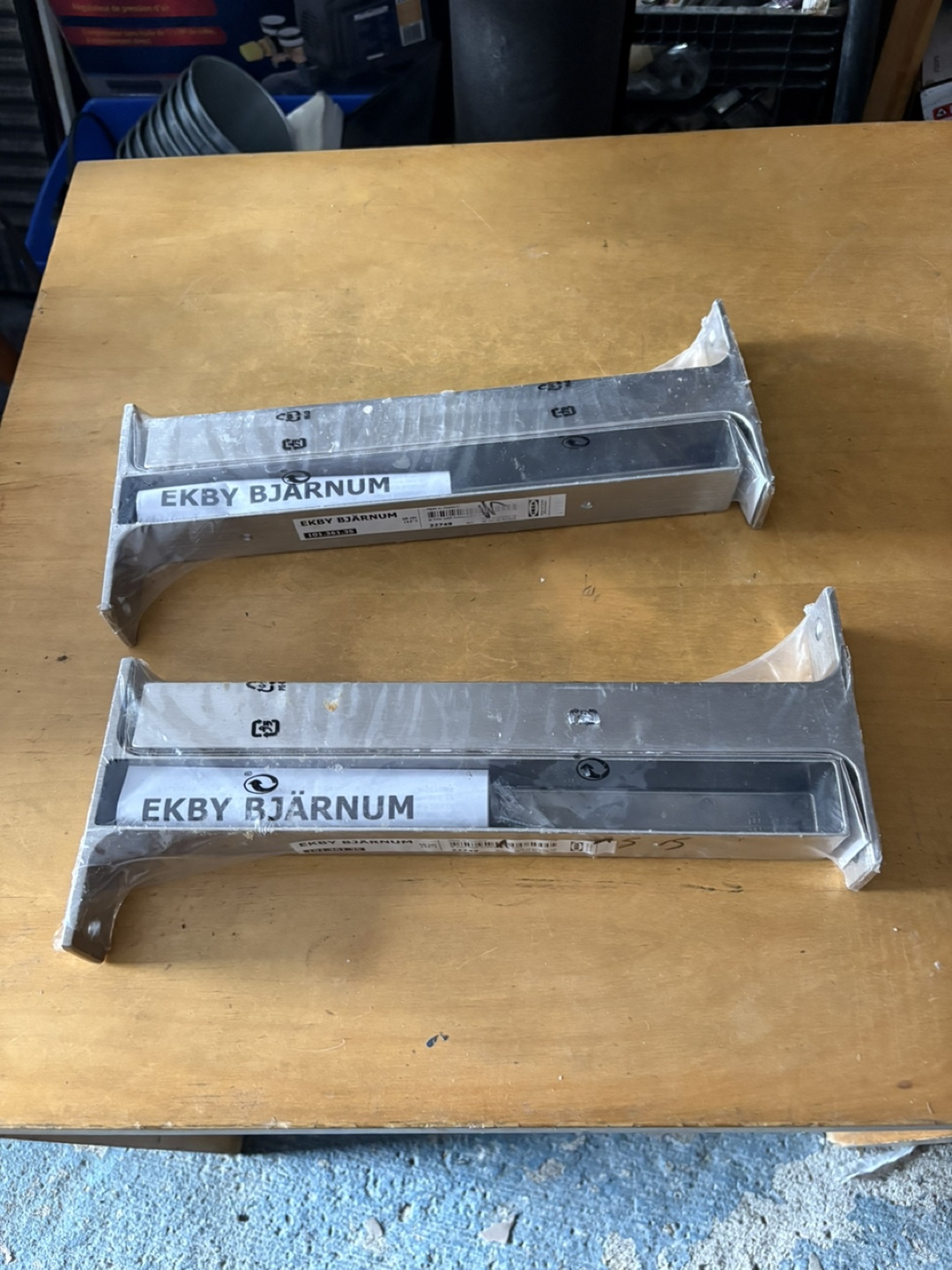EKBY BJÄRNUM Shelf Brackets