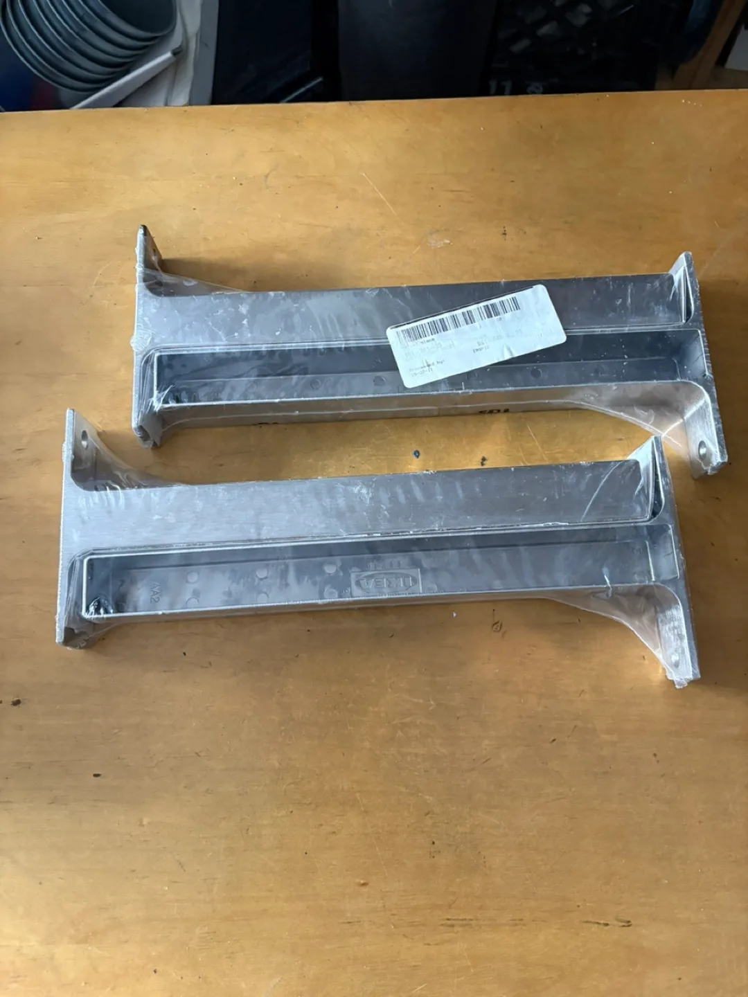 EKBY BJÄRNUM Shelf Brackets image indicator(3)