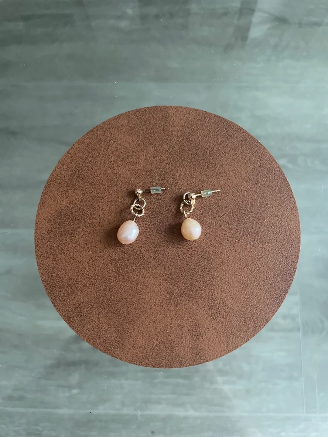 Pearl Drop Earrings thumbnail