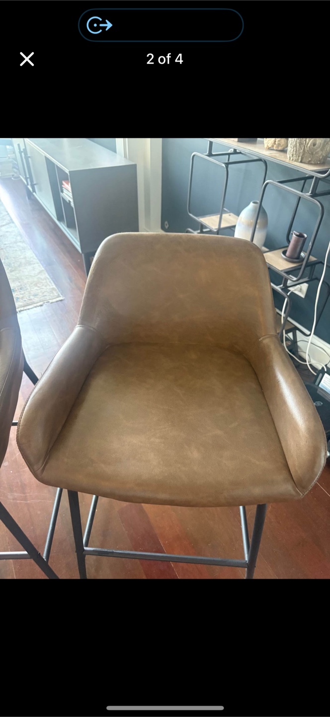 2 stools best offer - photo 4