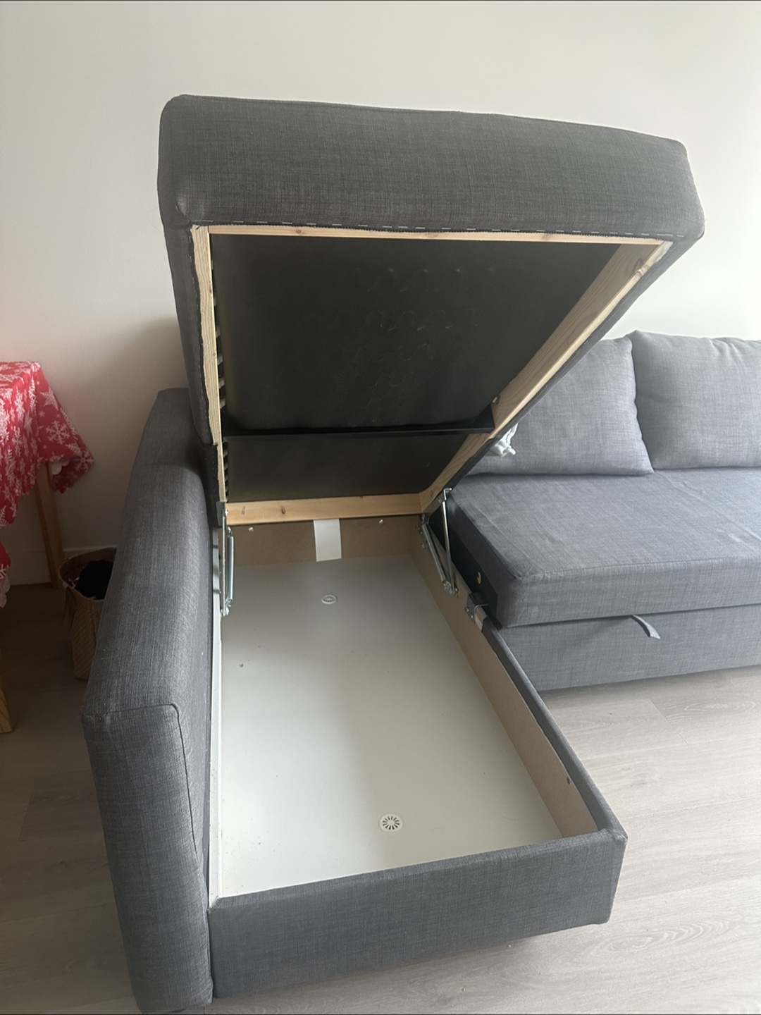 Sectional Sofa with Storage - photo 4