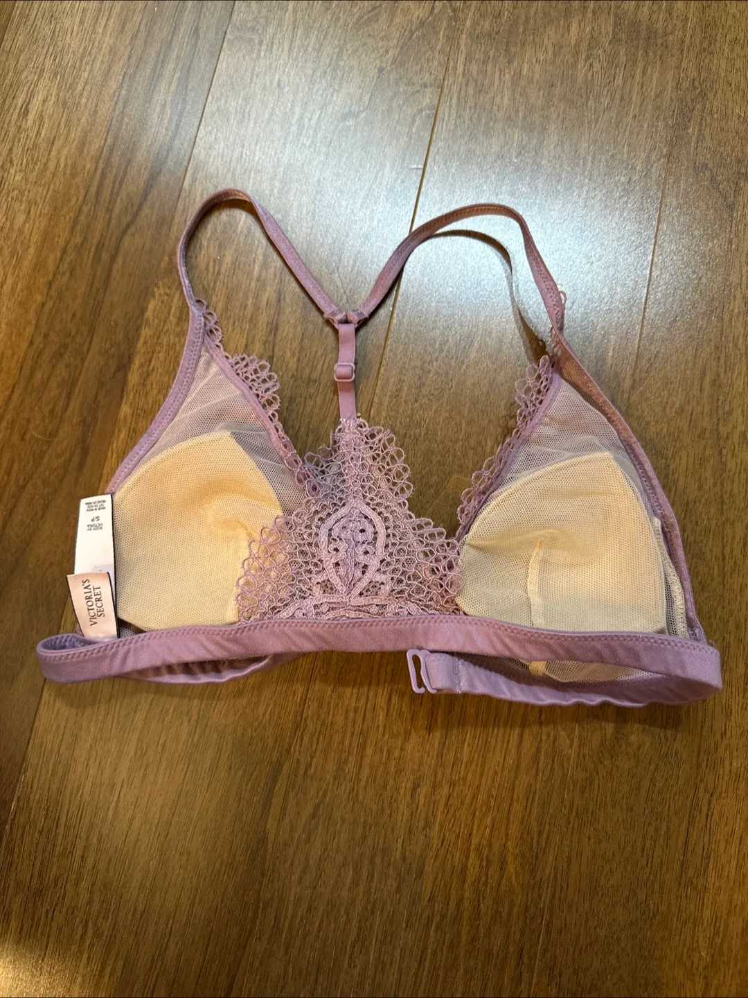 Victoria's Secret Lace Bralette image indicator(2)