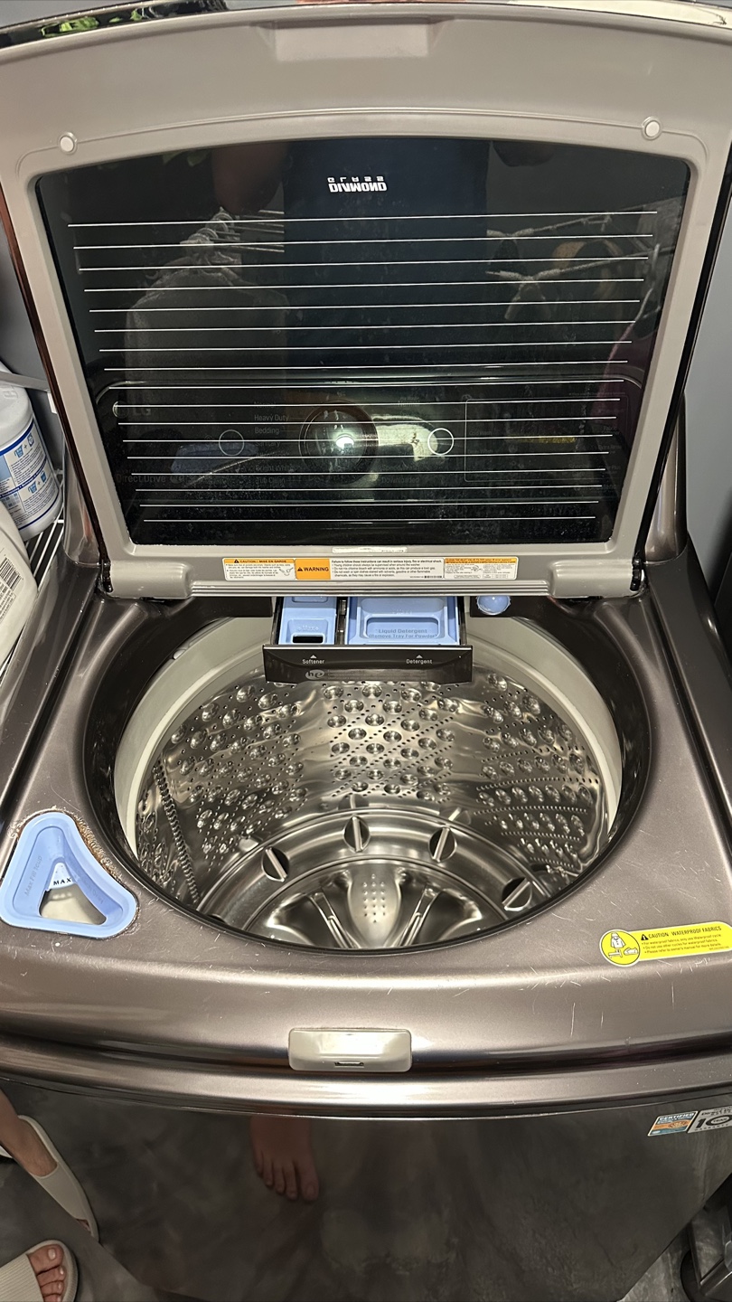 LG Washer and Dryer Set - photo 2