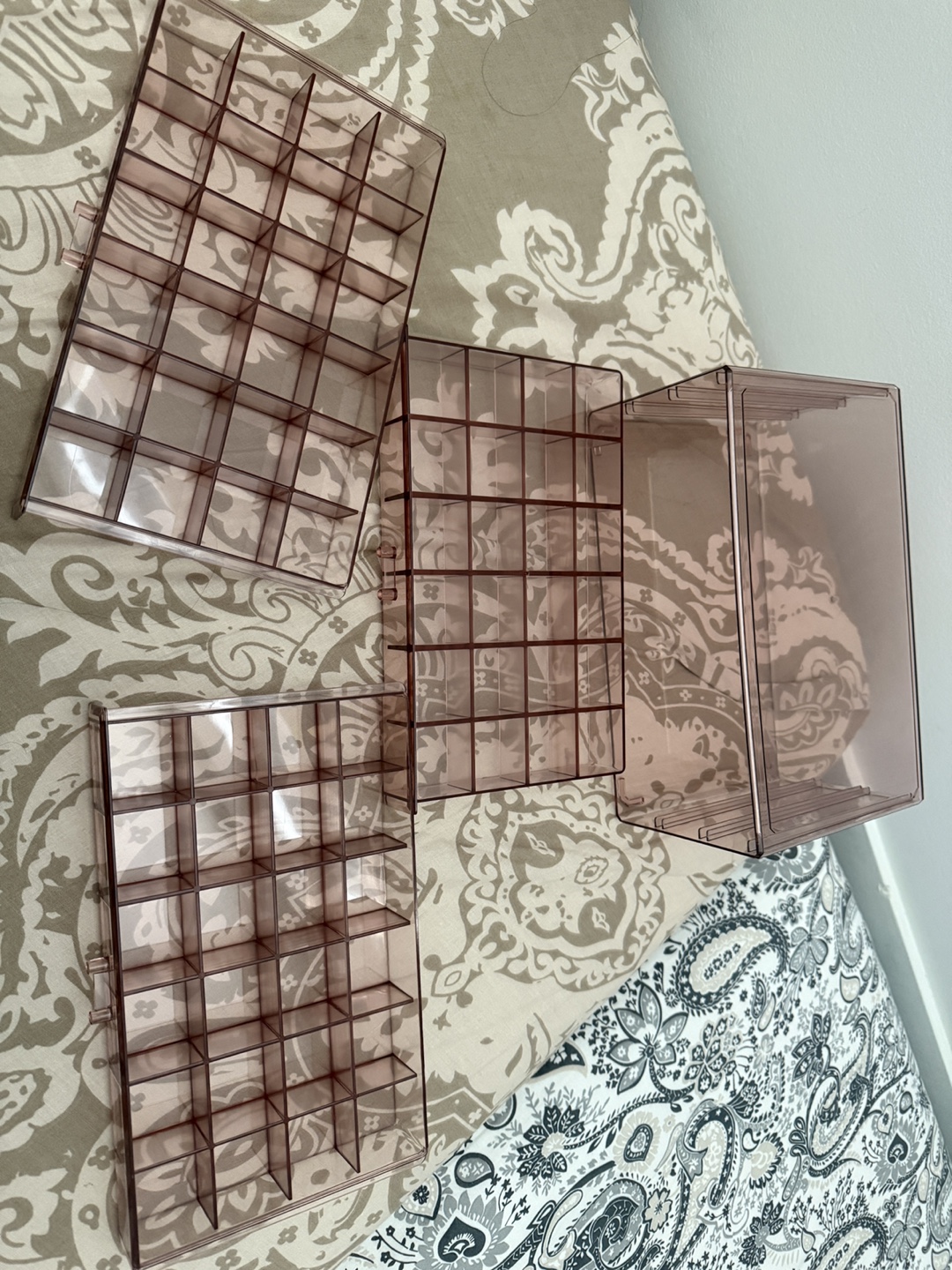 Clear Acrylic Jewellery Organizer - photo 2