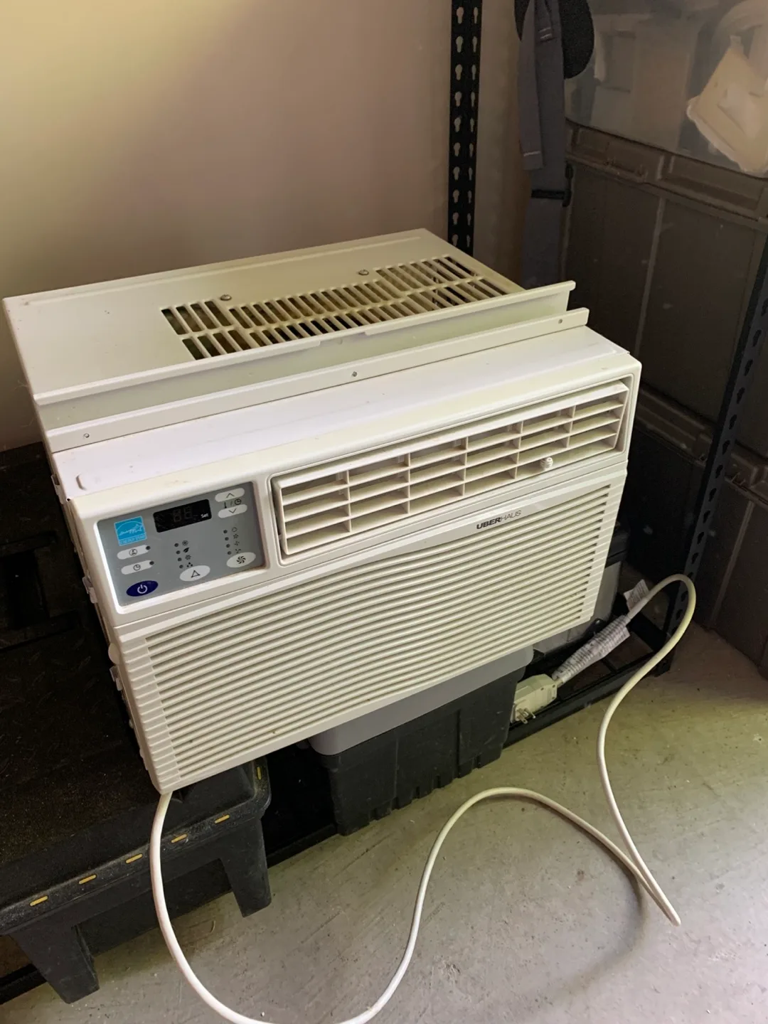 Uberhaus Air Conditioner thumbnail