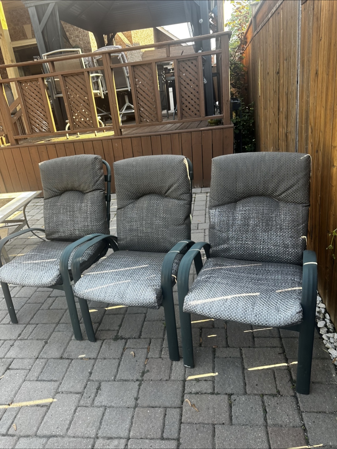 Outdoor Chairs with Cushion (3 chairs) - photo 5