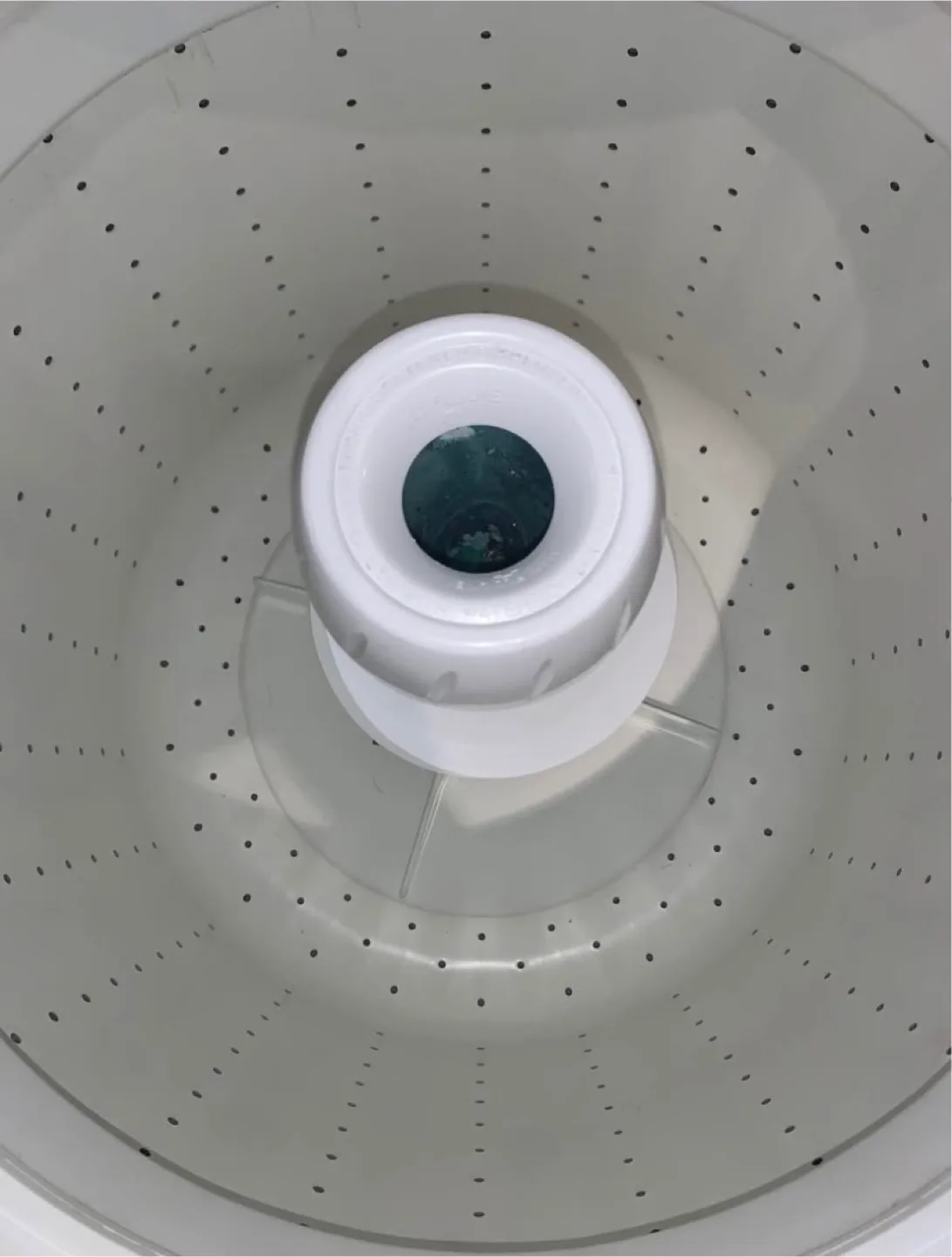 Laundry Set (Excellent Condition) image indicator(5)