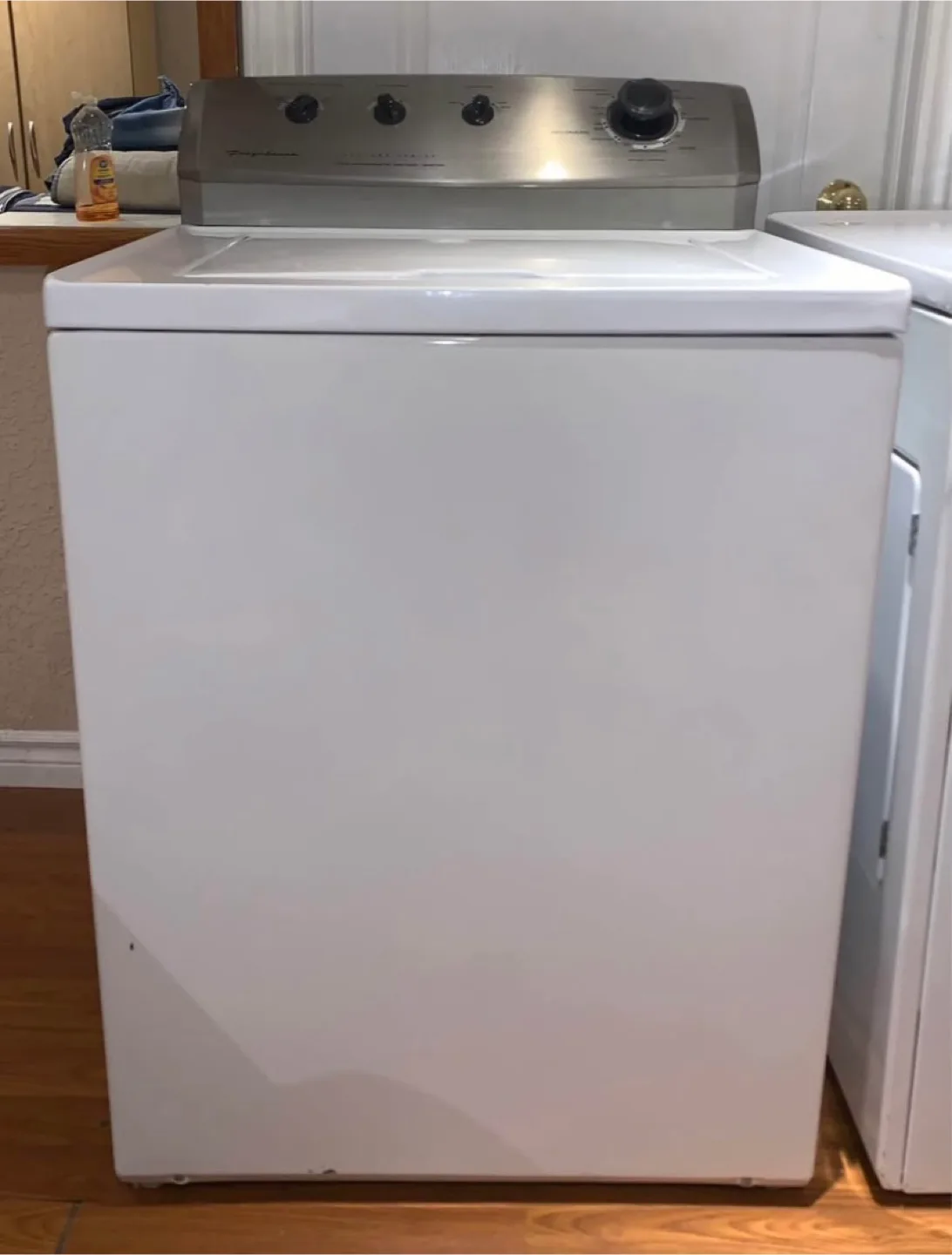 Laundry Set (Excellent Condition) image indicator(7)