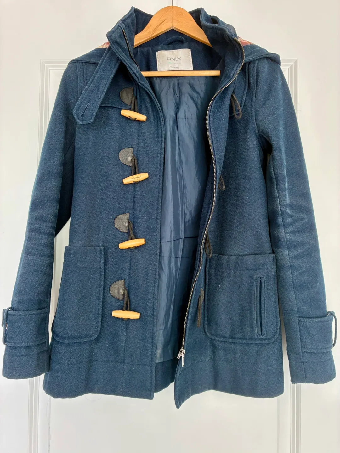Navy Blue Coat thumbnail