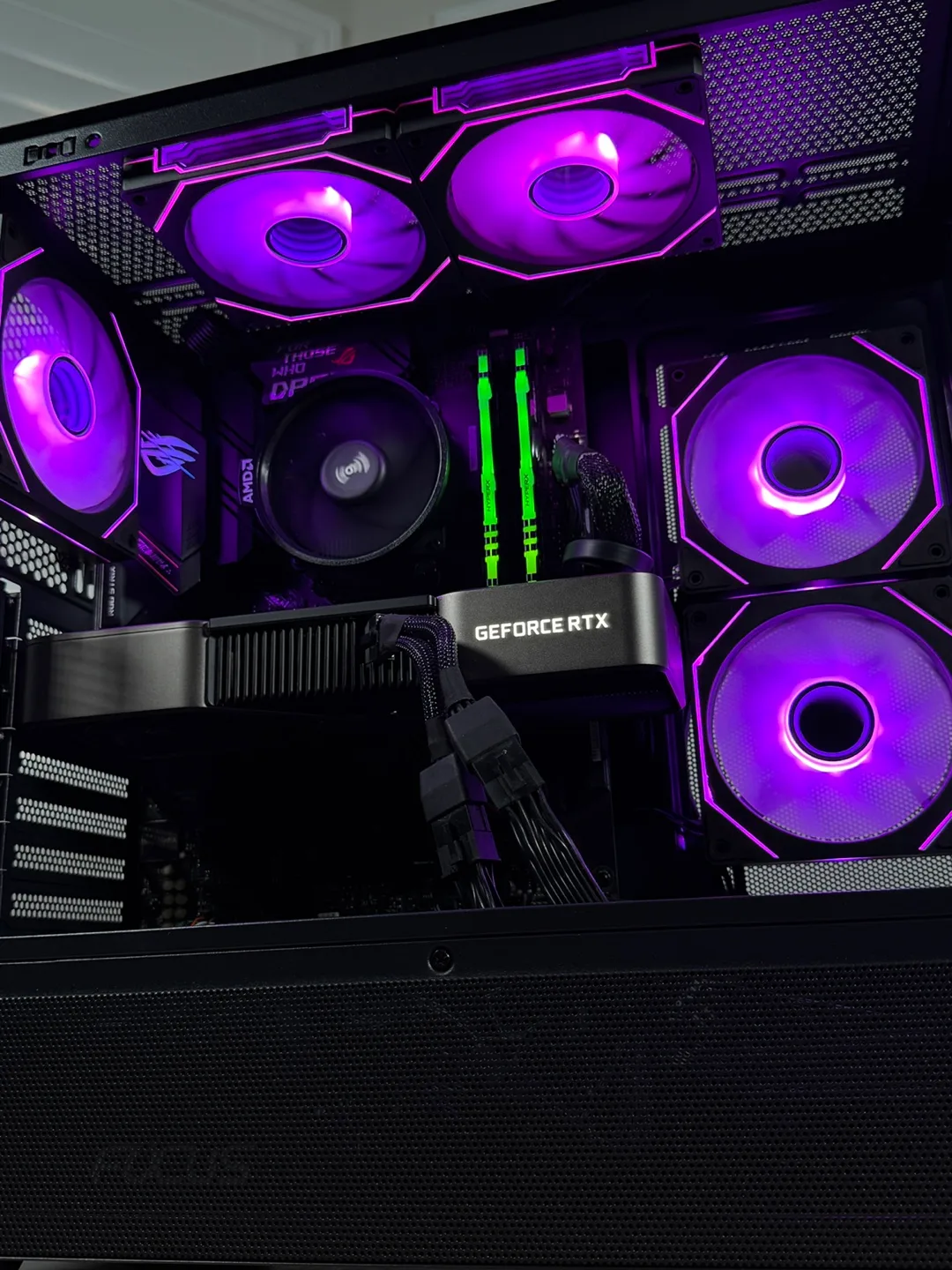 RTX 3080 GAMING PC thumbnail