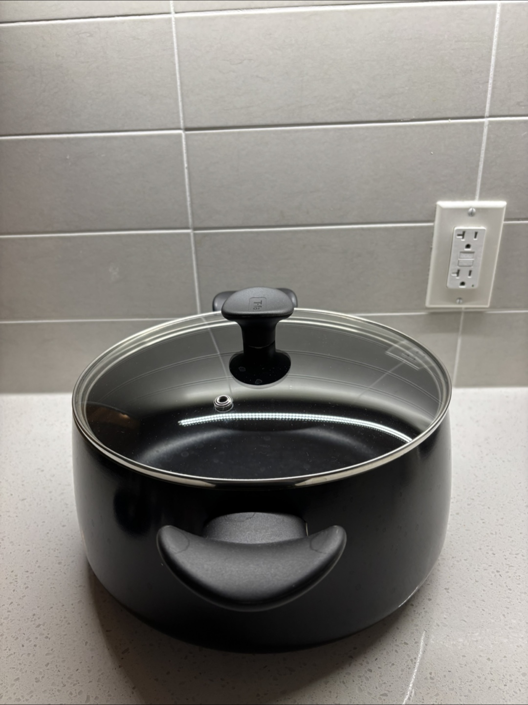 T-fal Black Pot with Lid - photo 4