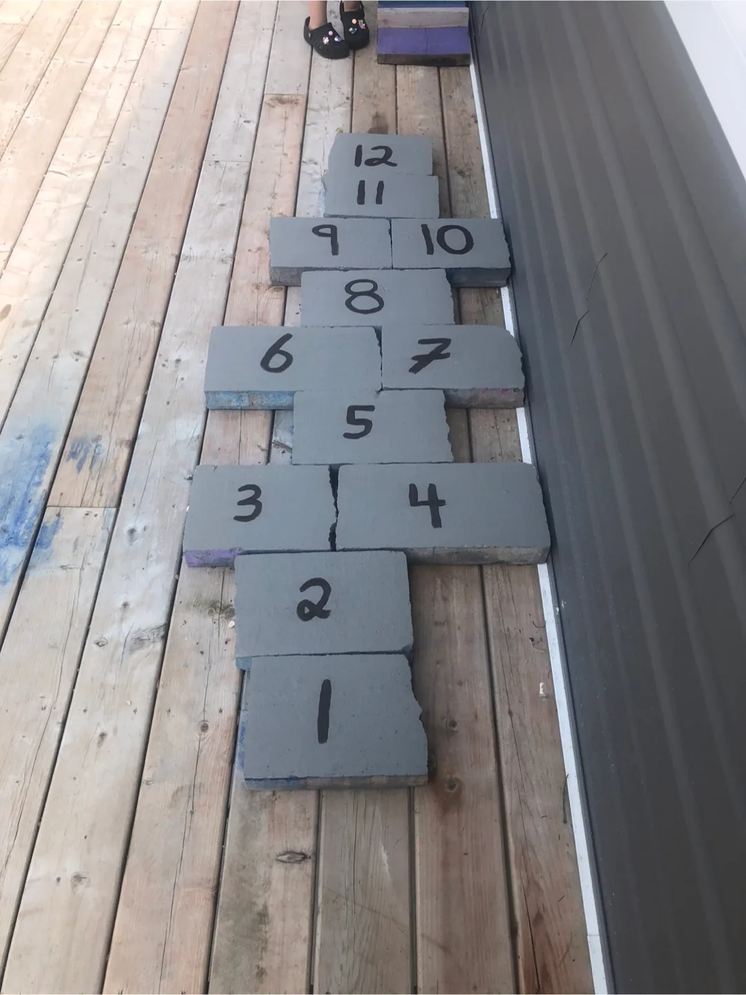 12 peice hopscotch image indicator(2)