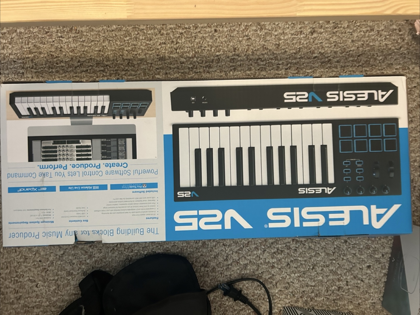 Alesis V25 MIDI Keyboard Controller