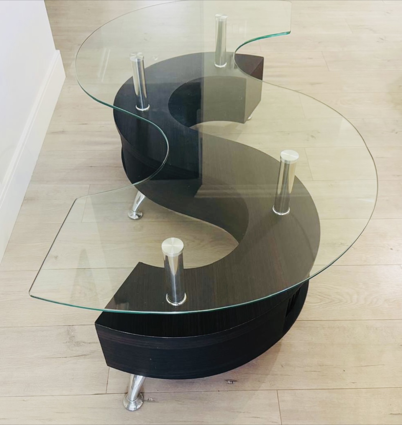 Unique S-Shaped Coffee Table - photo 3