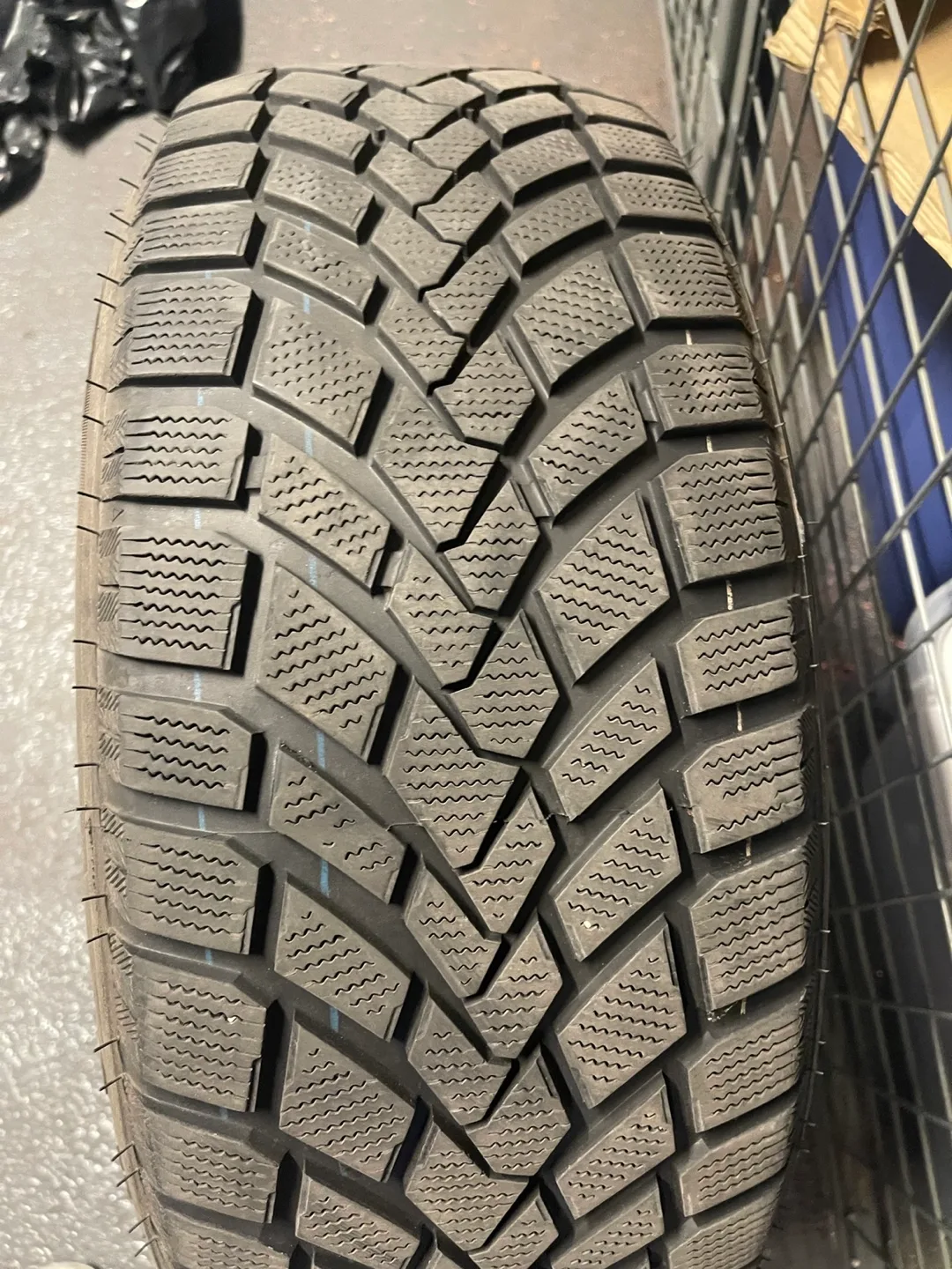 Winter Tire 1 image indicator(2)