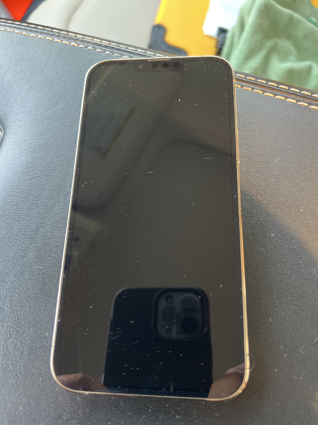Apple iPhone Gold  13 pro max - Telus - Sold