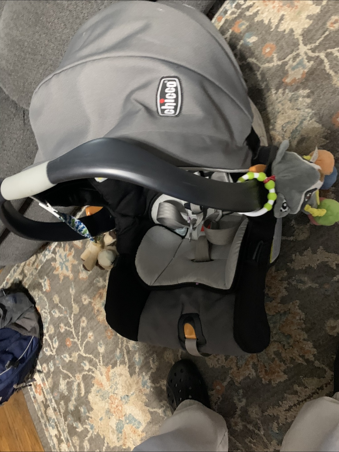 Chicco Infant Car Seat FCFS - photo 3