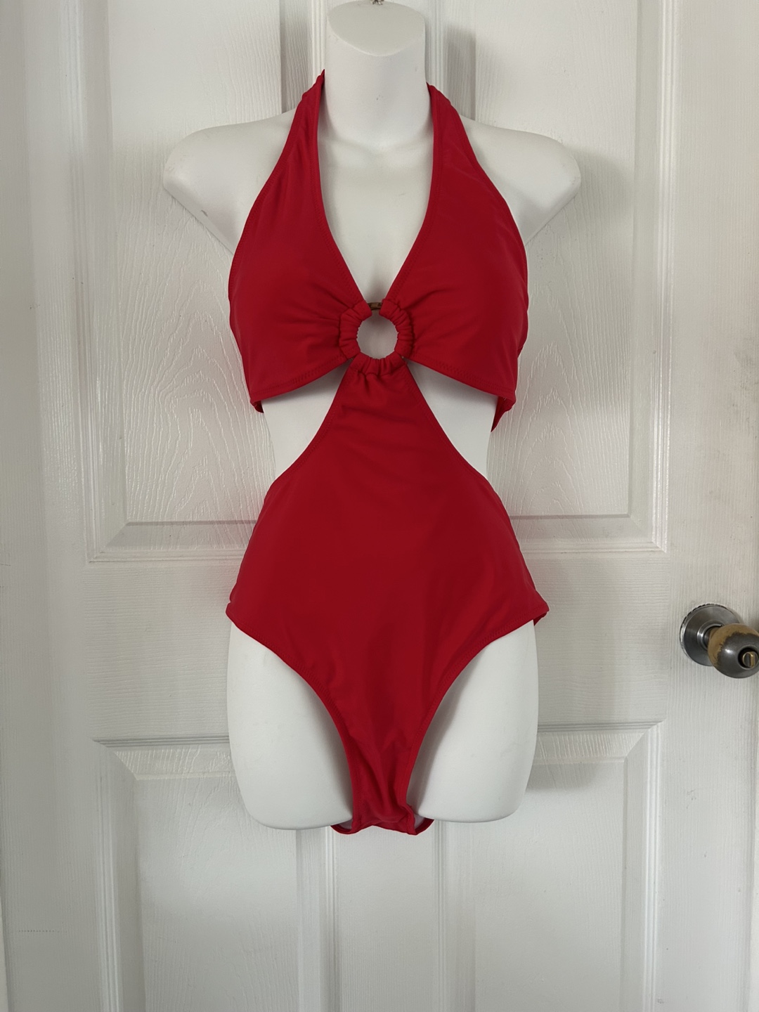 New women’s swimsuit size large
